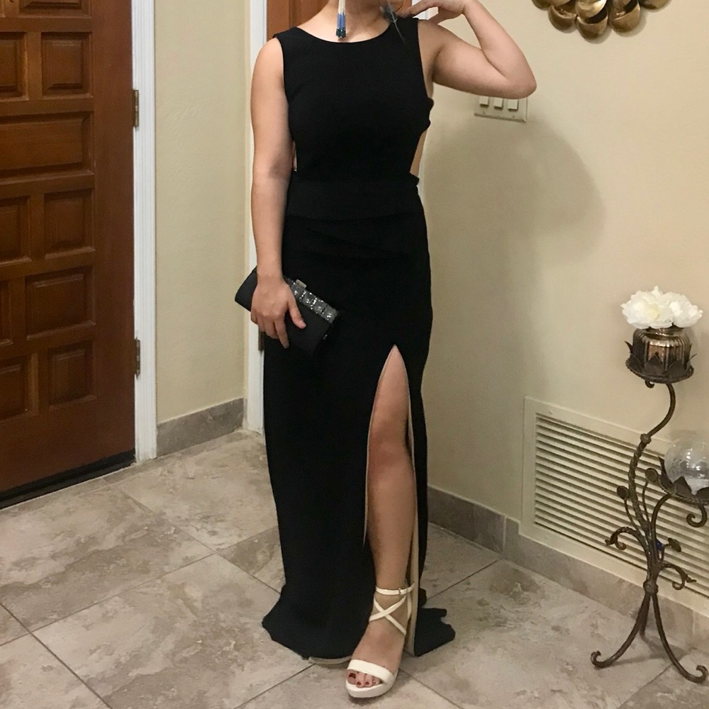 Elegant black dresses